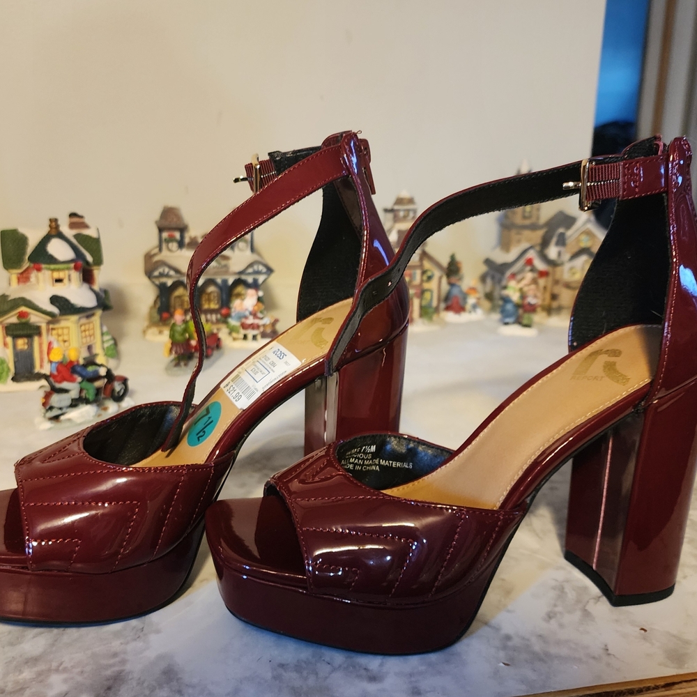 Elegant Burgundy Platform Heels